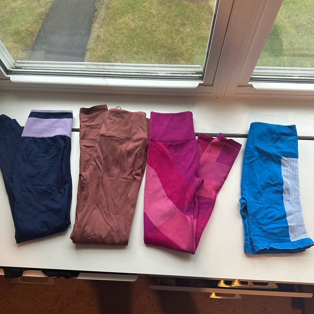 BUNDLE ✨Fabletics Sculpt-knit Leggings Bundle of 4 Items